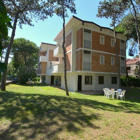 Lignano Pineta Apartment Lignano Sabbiadoro Exterior photo